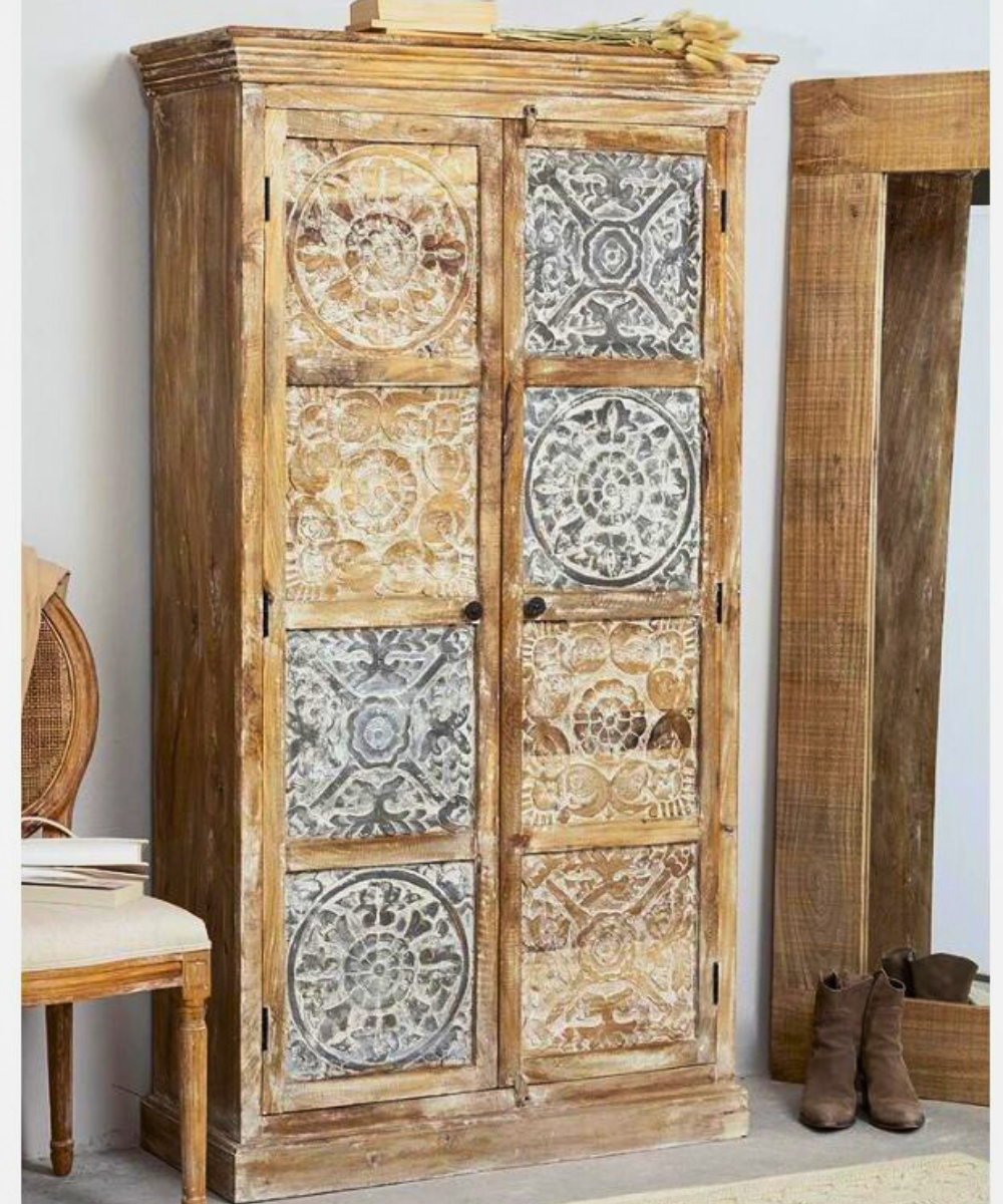 Side view displaying the solid wood construction