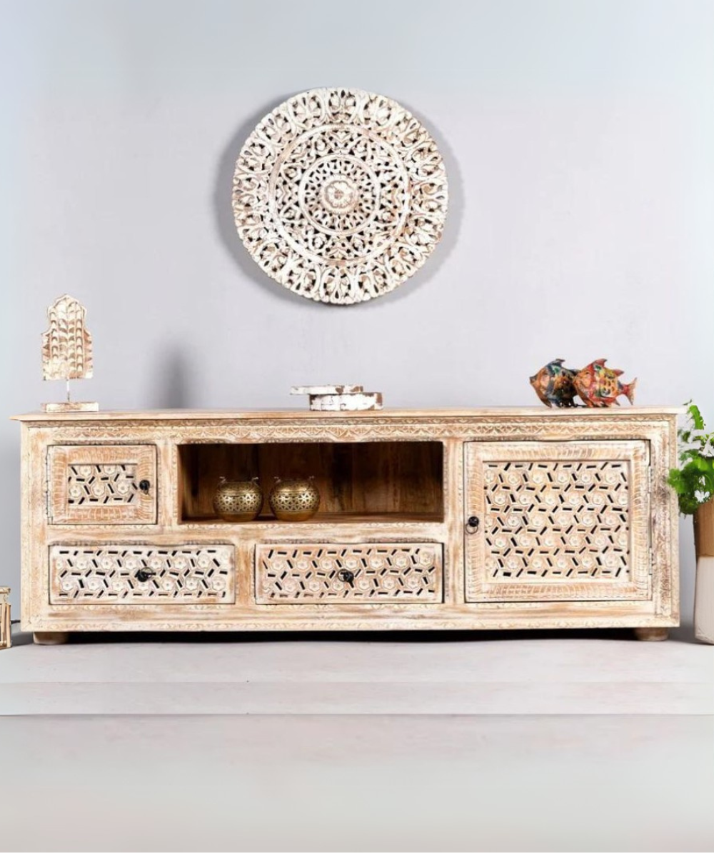 Close-up of intricate jaali carving