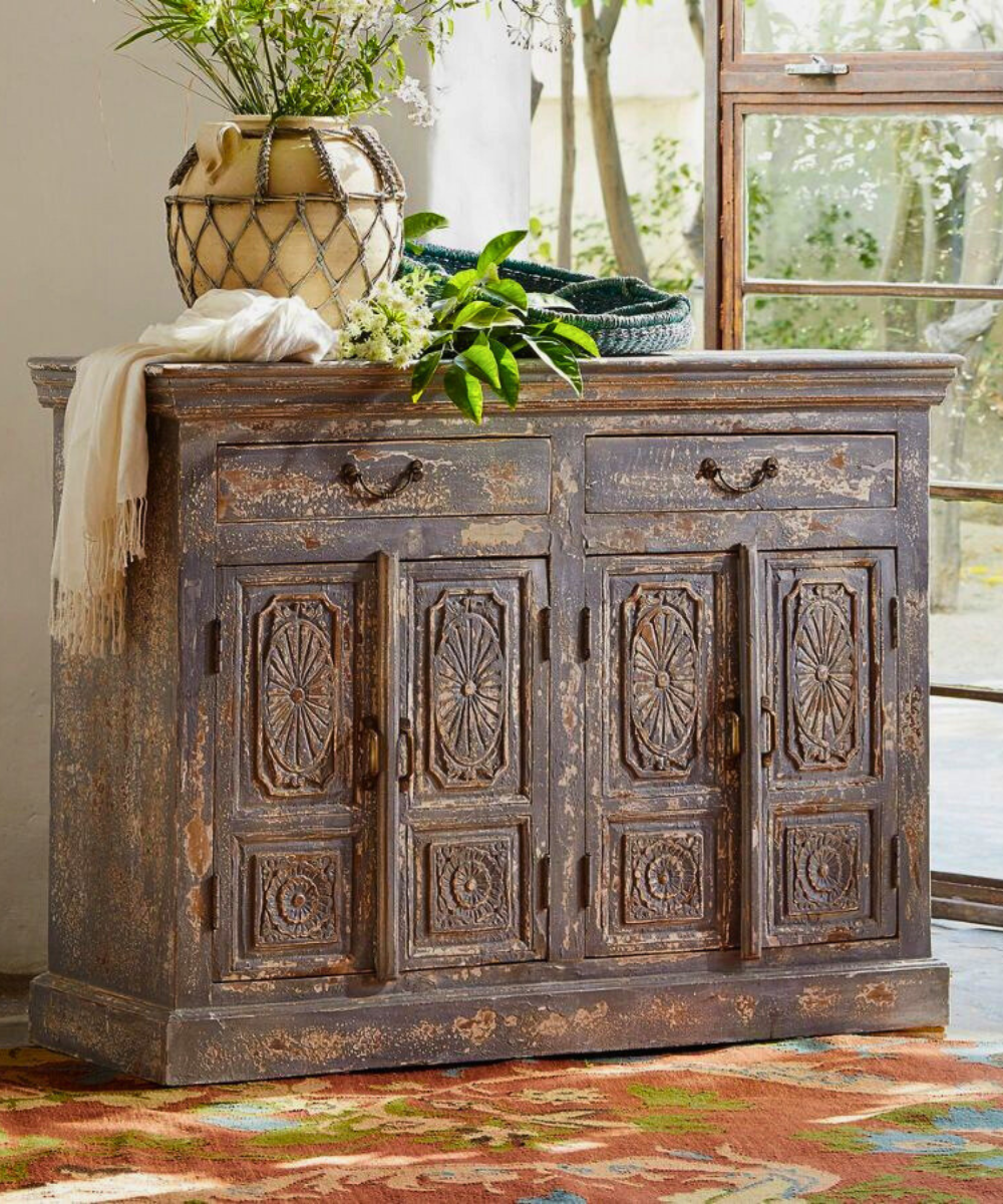 Hand-Carved Mango Wood Sideboard – Grayish-White Washed Finish