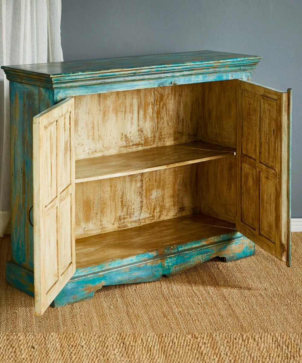 Spacious storage with multiple drawers and cabinets