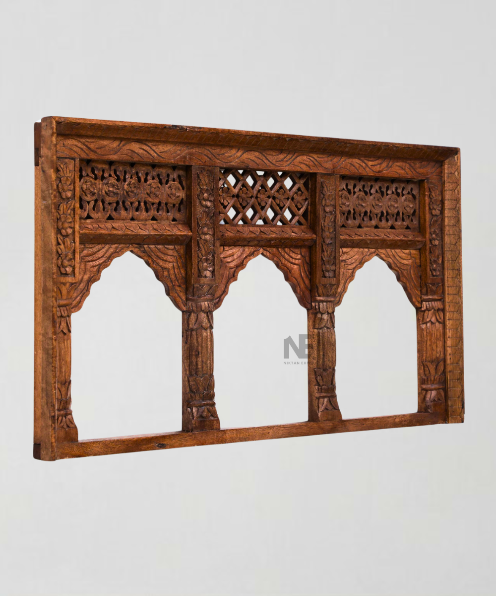 Close-Up Showing Fine Intricate Carving
Side View Displaying Frame Depth