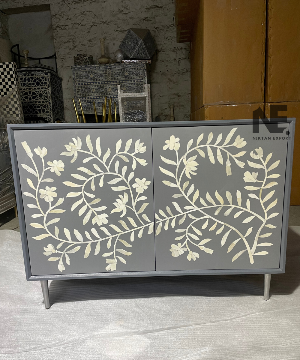 Side angle showing craftsmanship and texture