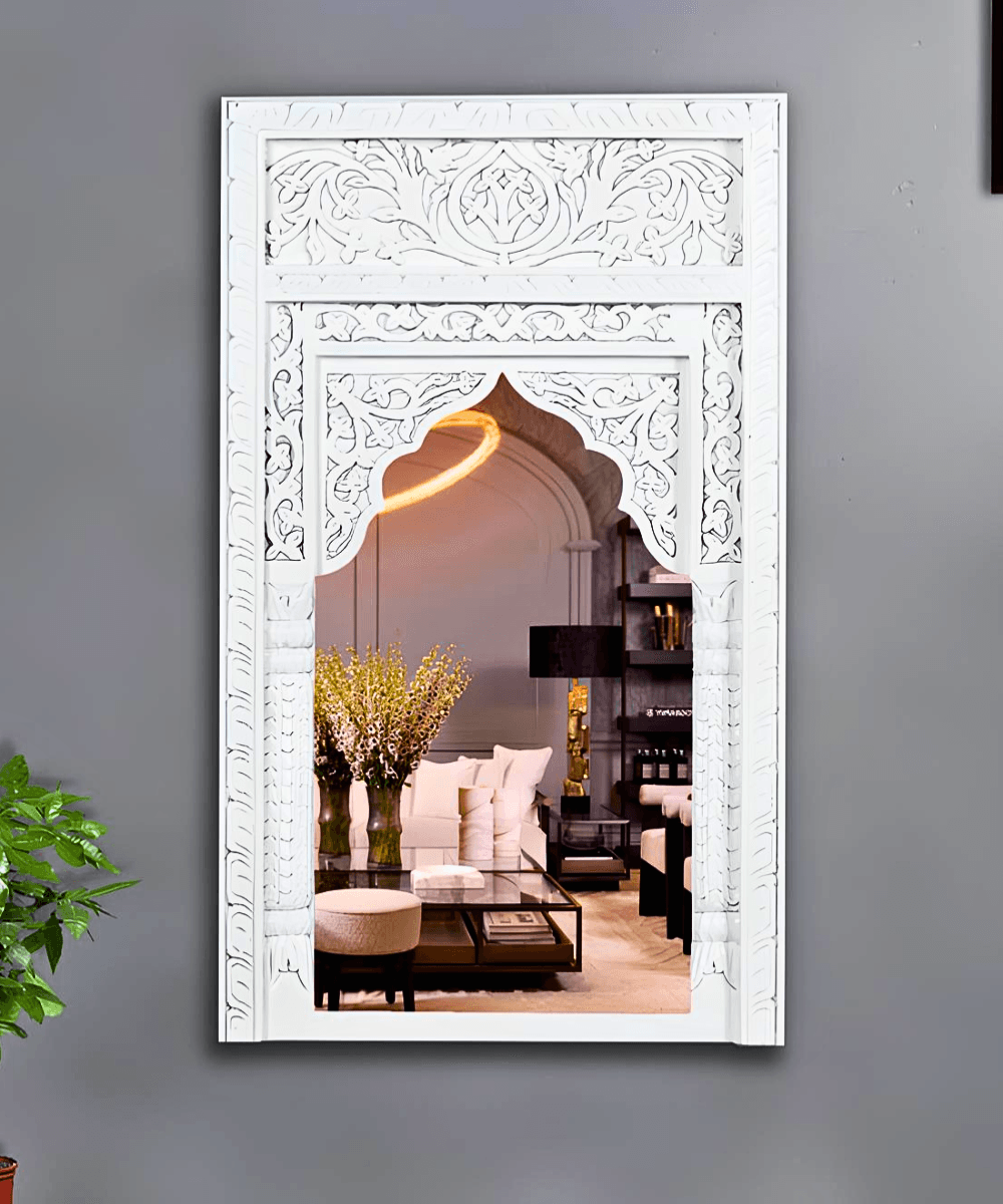 Niktan Export Wooden Mirror Frame Classic with Single Design in Antique White - NikTan Export
White antique single mirror frame full view