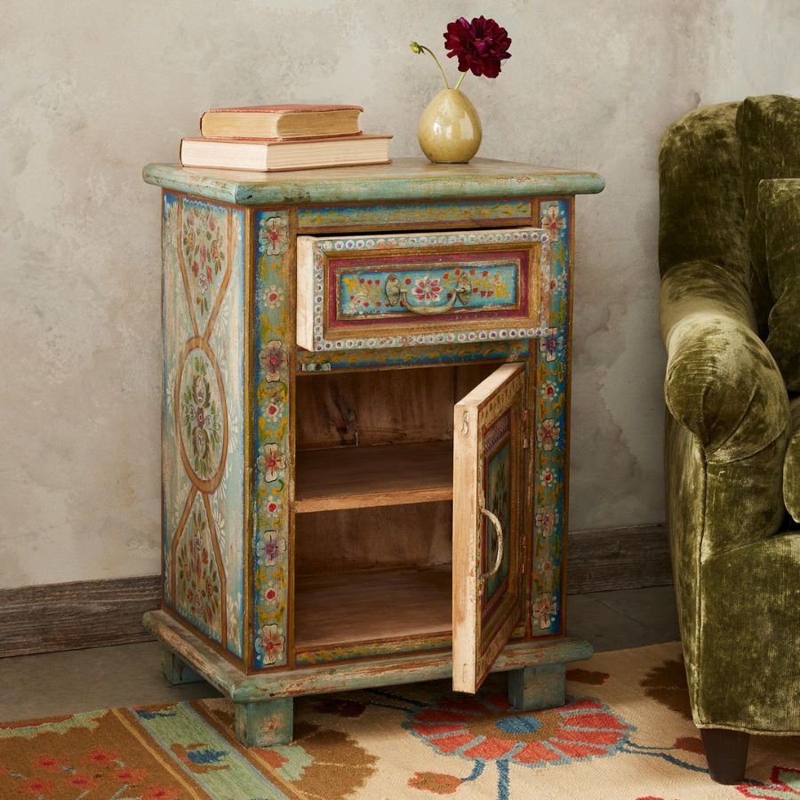 Sangariya Kamari Side Table