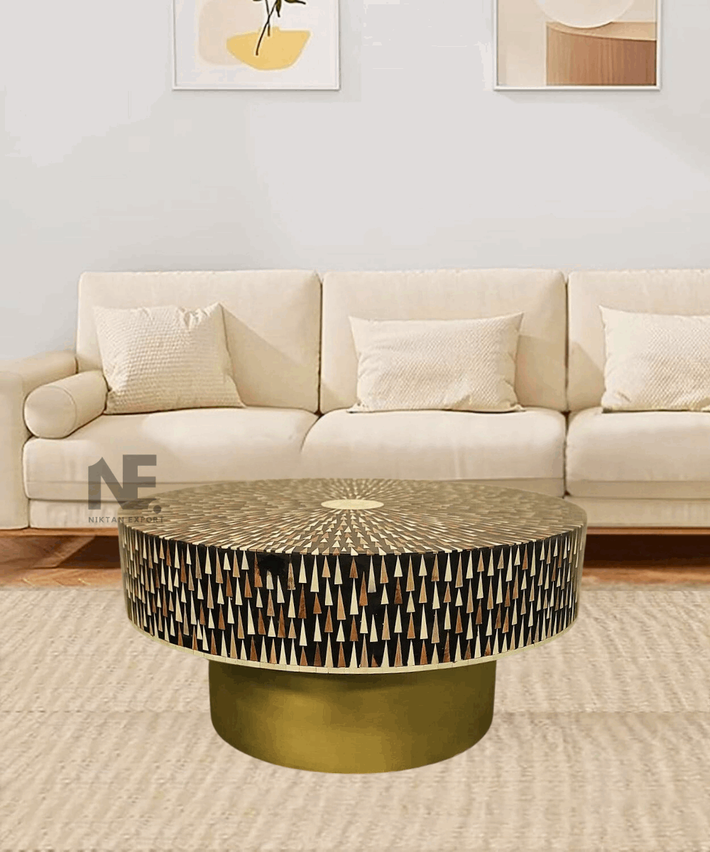 Foldable brass legs detail with rich finish