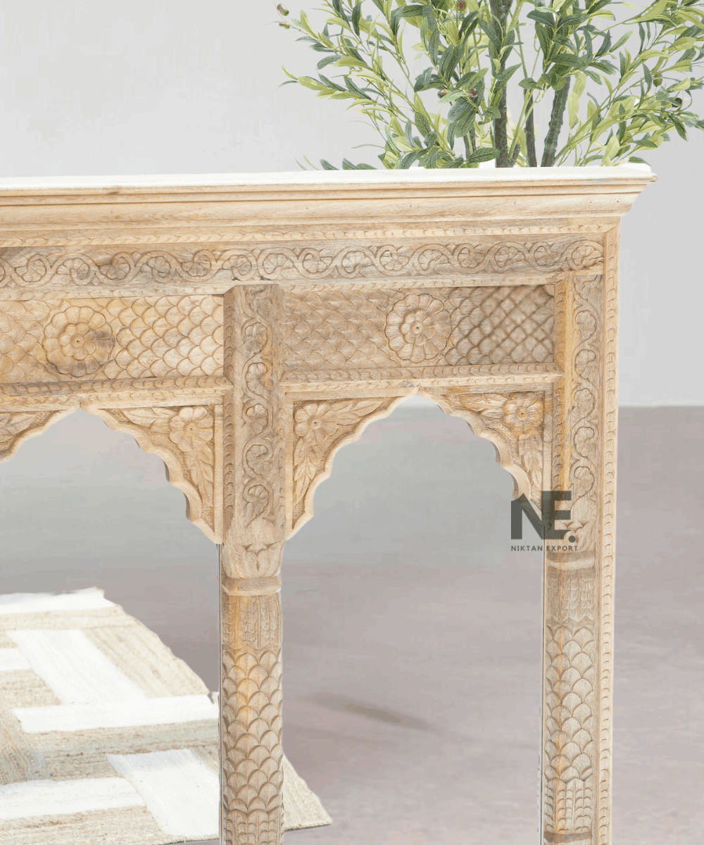 Close-up of hand-carved arch detailing