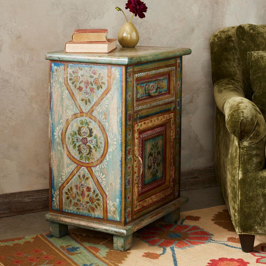 Sangariya Kamari Side Table