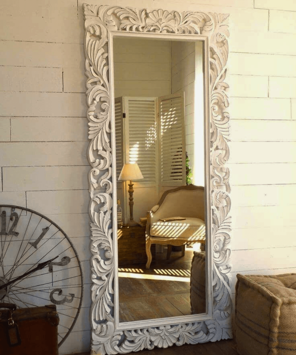 Carved Mango Wood Mirror Frame with Painted Finish Carved Mango Wood Mirror Frame with Painted Finish