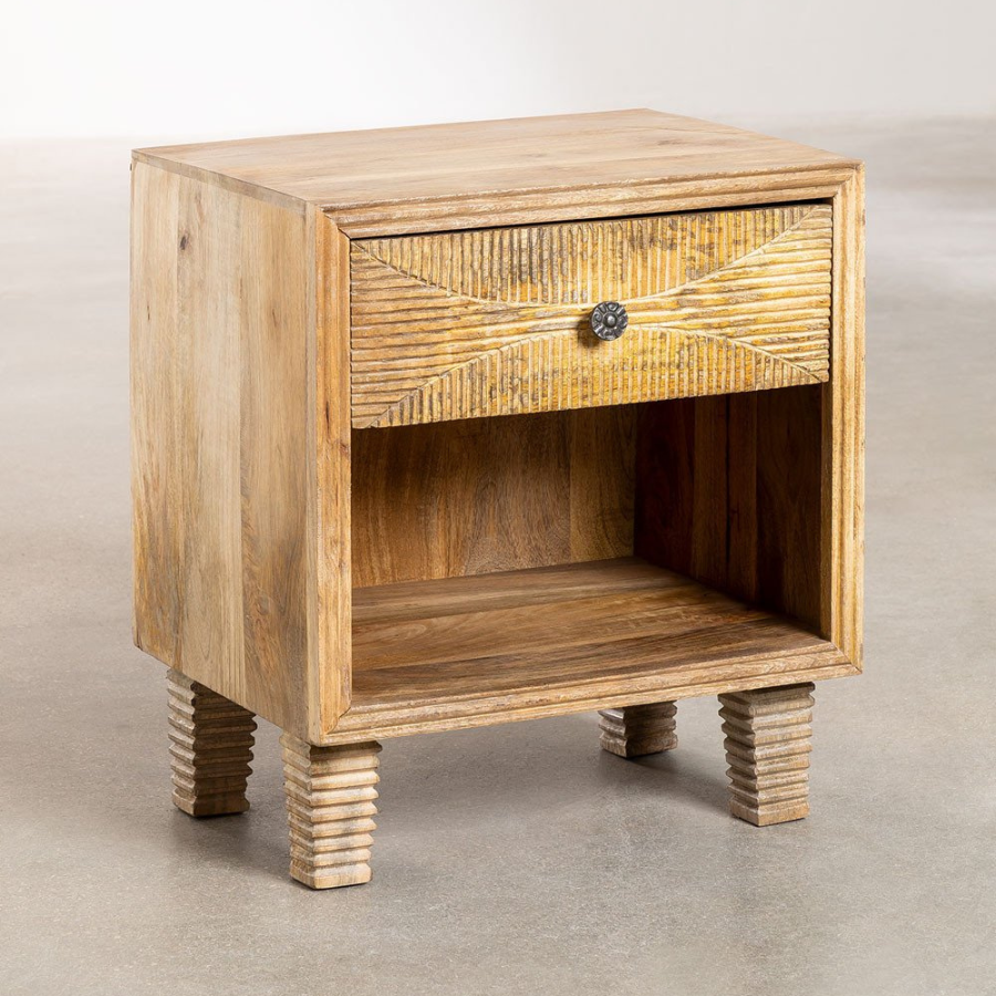 Handcarving Nightstand in Mango Wood - NikTan Export