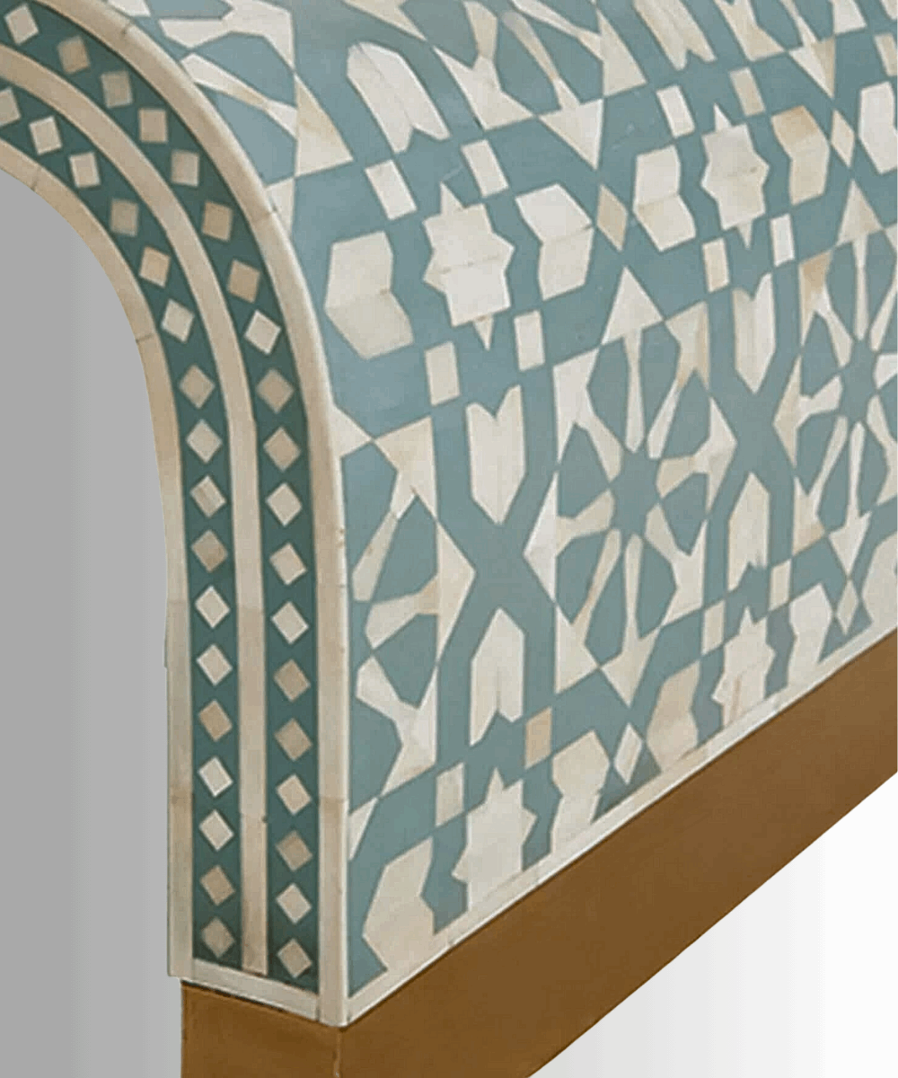 Side Angle Showing Waterfall Edge Design