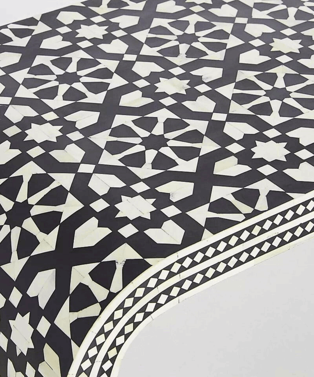 Full Table View with Decorative Setup