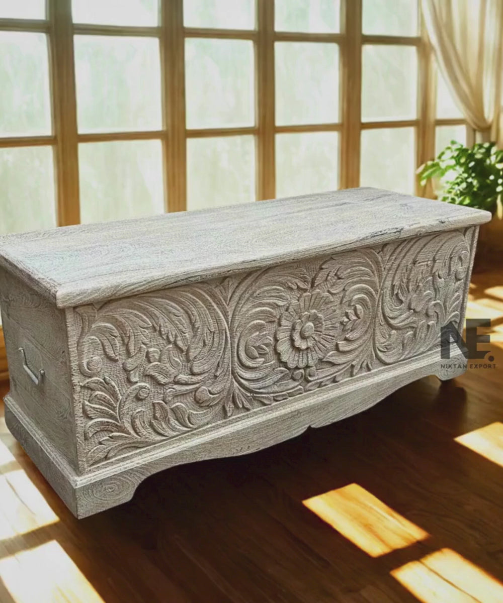 Mango wood bench with natural wood table
